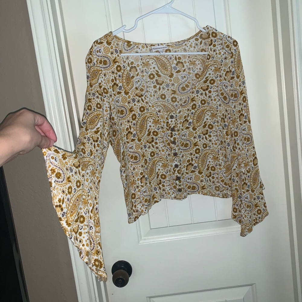 Yellow & white Shyanne Long/Flared Sleeve